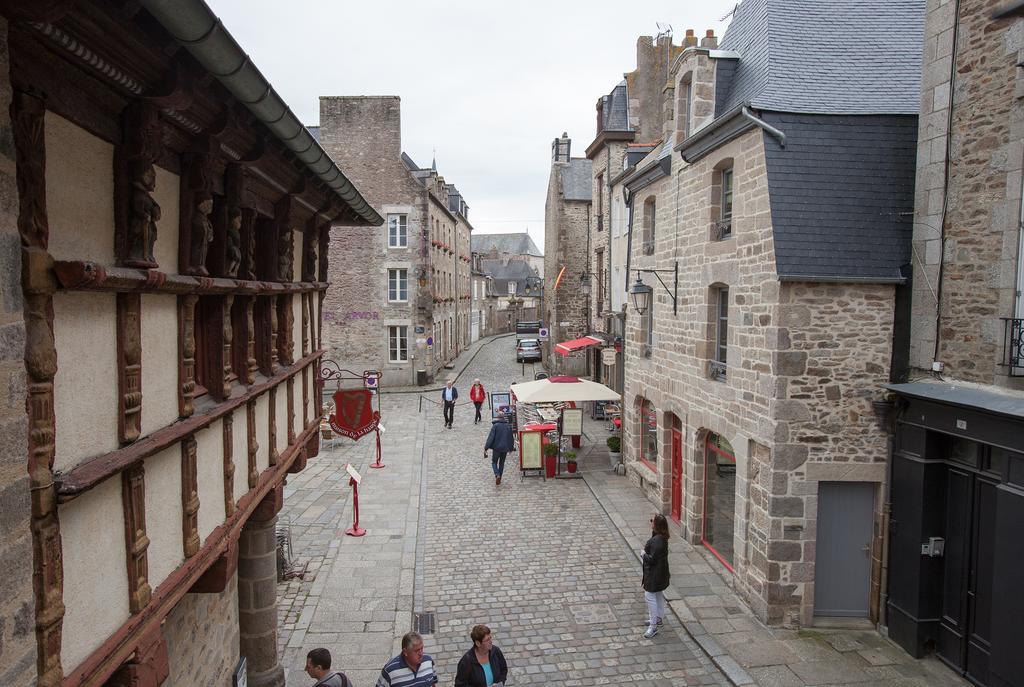 Le Médiéval - Hôtel Le Challonge Dinan Exterior foto